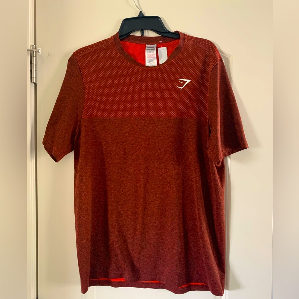 Gymshark Vital tshirt red size L